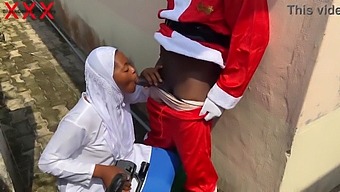 Santa And Hijab-Clad Babe Engage In Festive, Intimate Encounter. Remain Subscribed To Red.