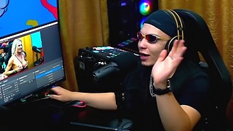 Sheepada'S Milf Bares Her Big Tits During Podcast Recording